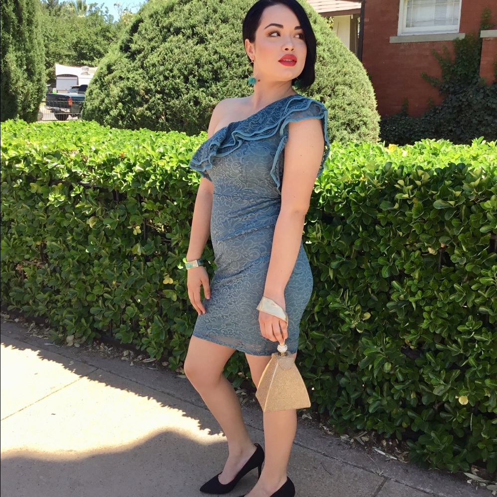 One Shoulder Dress Green-Last One - Picture 2 of 6